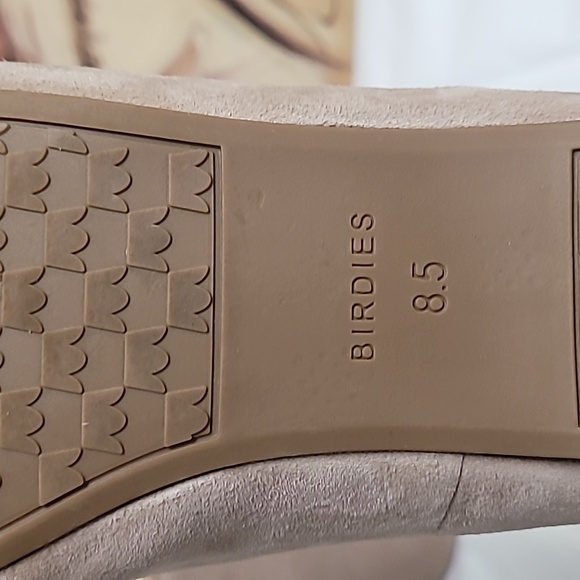 Birdies Tan Suede Loafers Slip-On Elegance - Picture 6 of 12